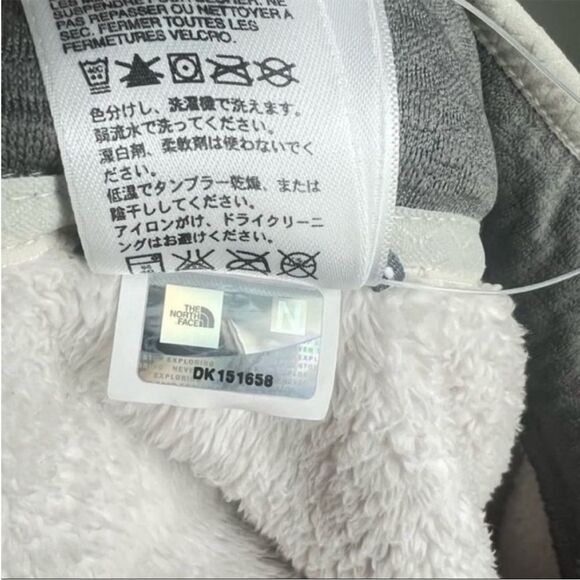 The North Face Osito 1/4 Zip Cream Soft High-Pile Silken Raschel Fleece Pullover - Picture 7 of 13